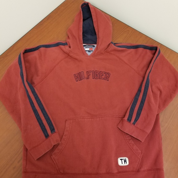 tommy hilfiger maroon hoodie